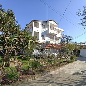 Casa rural Osmani